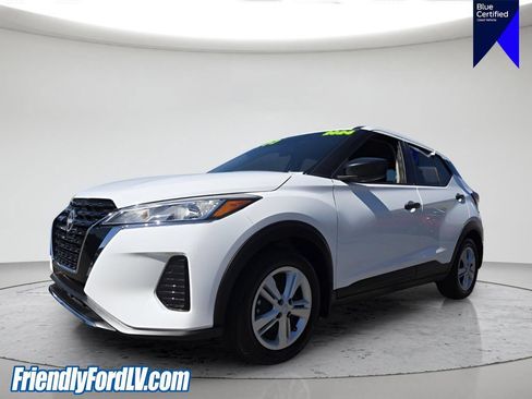 Used 2024 Nissan Kicks S FWD image 2