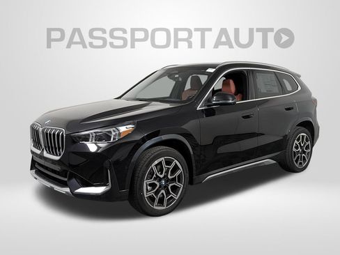New 2026 BMW X1 xDrive28i w/ Technology Package AWD/4WD image 1