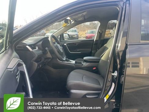 Certified 2025 Toyota RAV4 LE image 9