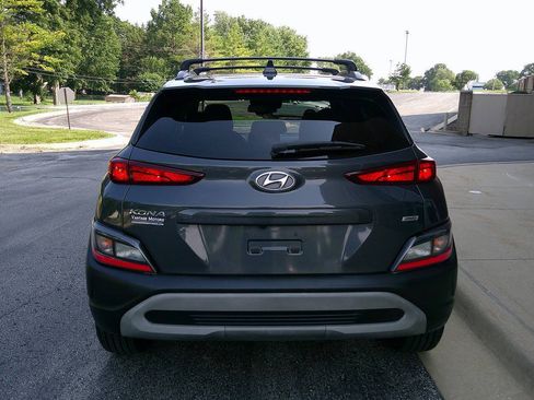 Used 2022 Hyundai Kona SEL AWD/4WD image 5