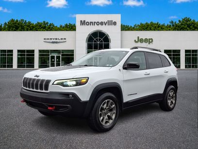 Used 2022 Jeep Cherokee Trailhawk w/ Trailer Tow Group