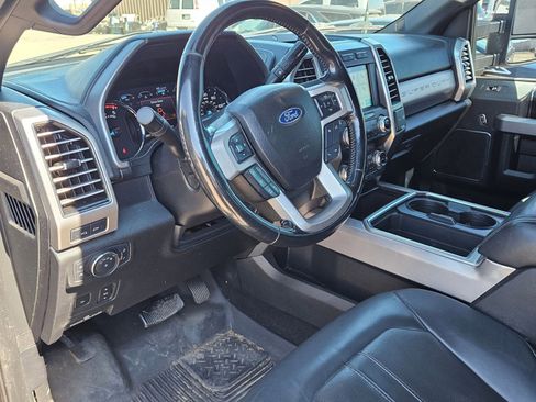 Used 2019 Ford F250 Platinum w/ Platinum Ultimate Package image 10