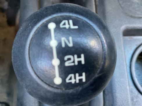 Used 2011 RAM 3500 ST w/ PWR & Remote Entry Group image 12