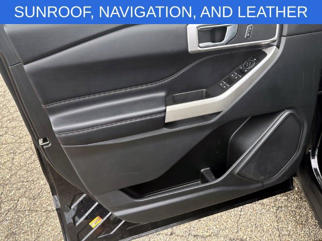 Used 2022 Ford Explorer XLT w/ Equipment Group 202A AWD/4WD image 15