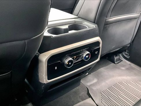Certified 2024 Ford Expedition XLT AWD/4WD image 34