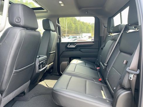 Used 2026 GMC Sierra 2500 Denali w/ Denali Reserve Package image 30