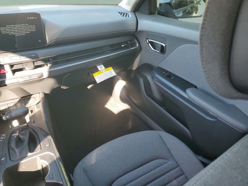 New 2025 Kia K4 EX FWD image 23
