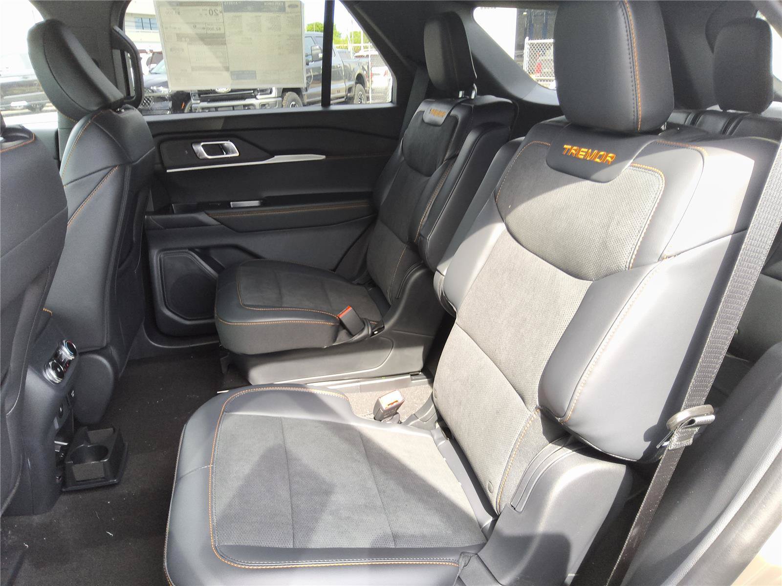 New 2027 Ford Explorer Tremor w/ Tremor Convenience Package AWD/4WD image 24