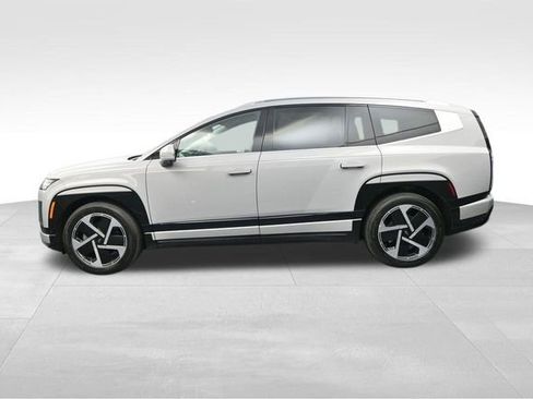 New 2026 Hyundai Ioniq 9 Limited image 5