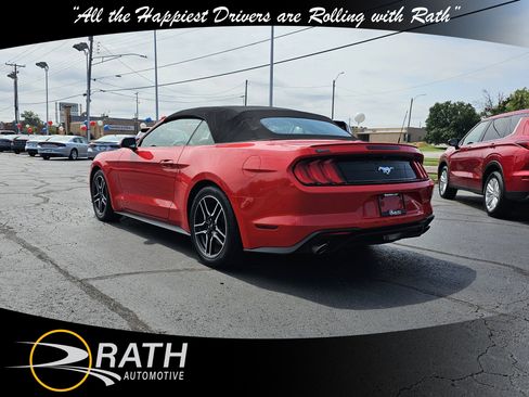 Used 2022 Ford Mustang Premium image 6
