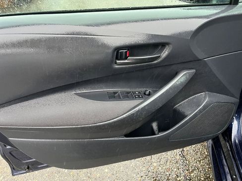 Used 2025 Toyota Corolla LE image 20