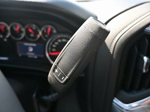 Used 2022 Chevrolet Silverado 1500 LT Trail Boss w/ Bed Protection Package image 35