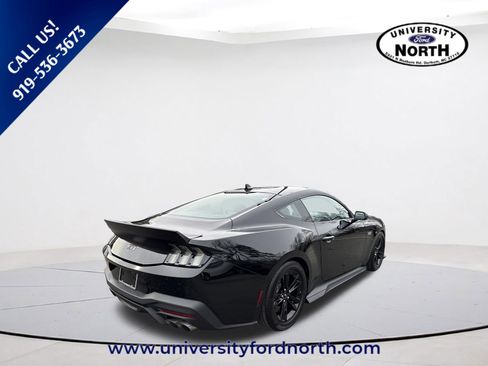 Used 2024 Ford Mustang GT image 7