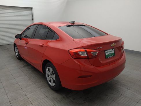 Used 2018 Chevrolet Cruze LS FWD image 5