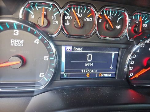 Used 2016 Chevrolet Suburban LTZ AWD/4WD image 16