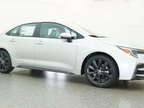 New 2026 Toyota Corolla SE image 12