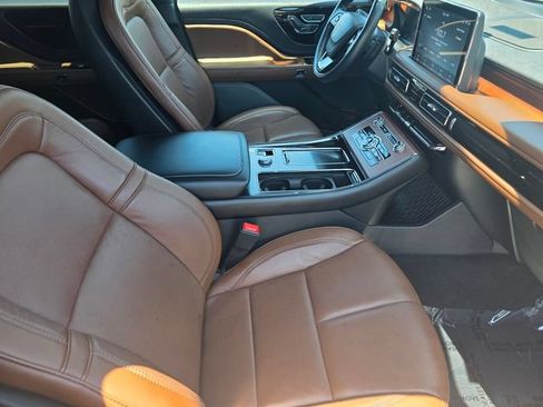 Used 2023 Lincoln Aviator Reserve RWD image 16