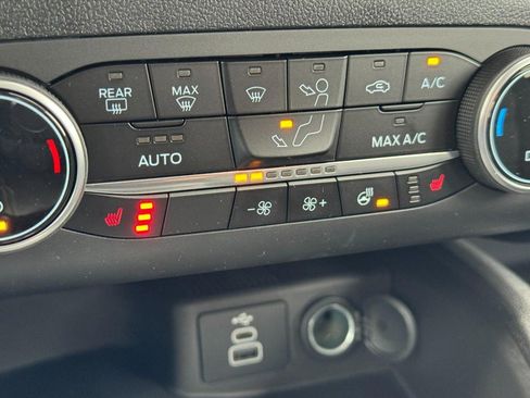 New 2026 Ford Escape Active w/ Cold Weather Package image 15