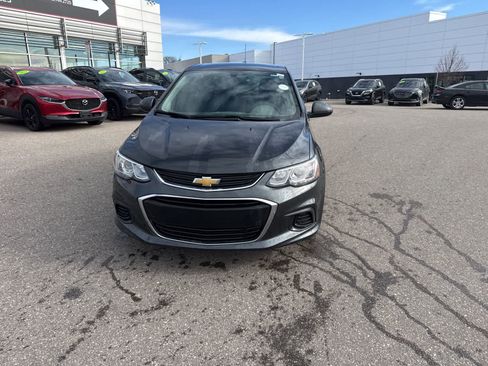 Used 2020 Chevrolet Sonic LT image 2