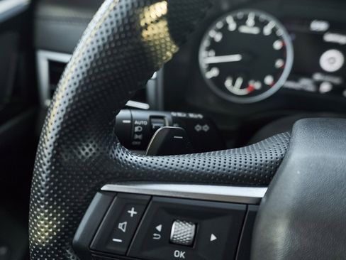 Used 2024 Mitsubishi Outlander SE image 31