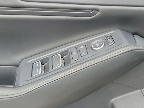 Used 2024 Honda Accord Sport image 28