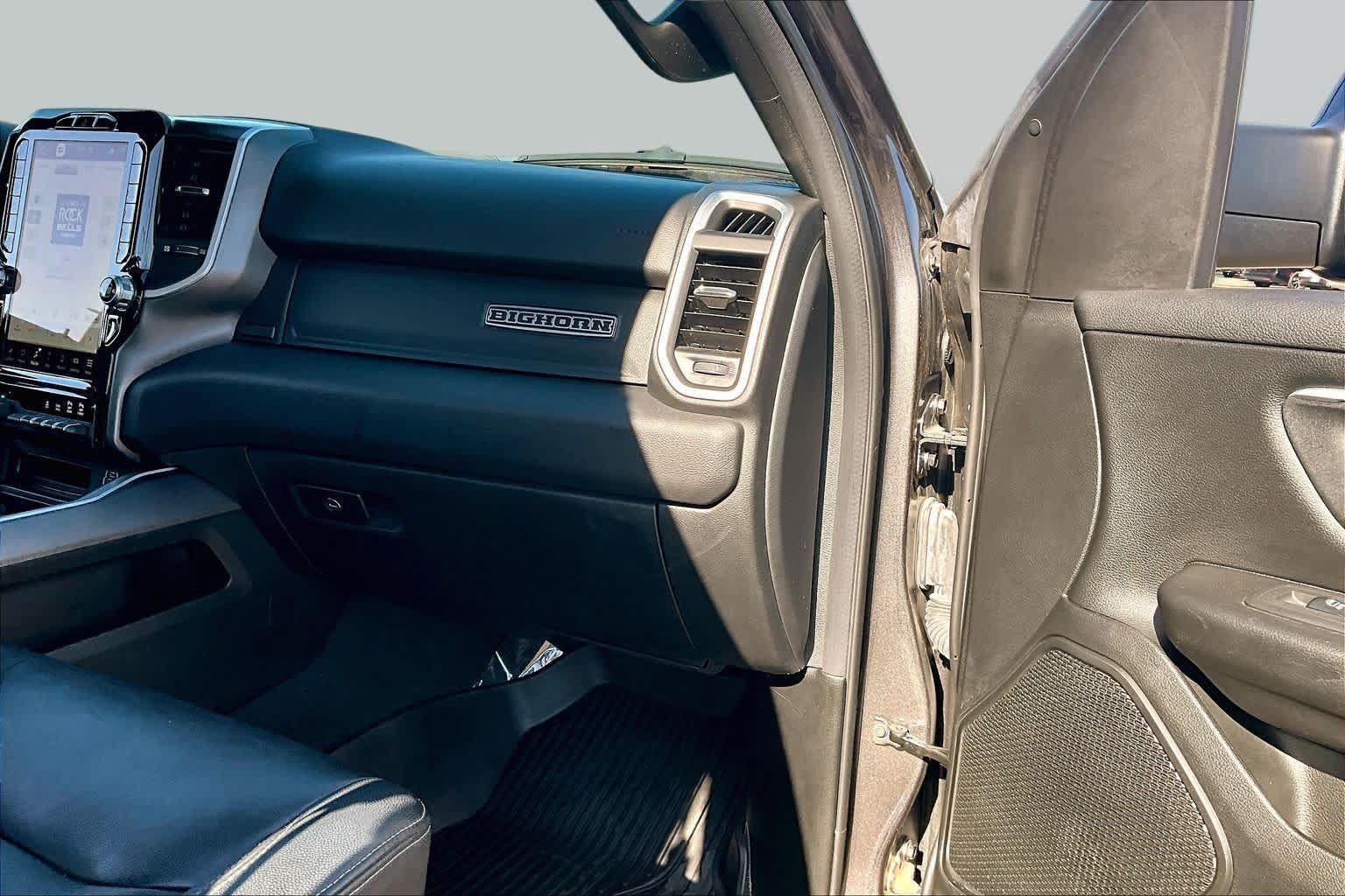Used 2022 RAM 1500 Big Horn AWD/4WD image 18