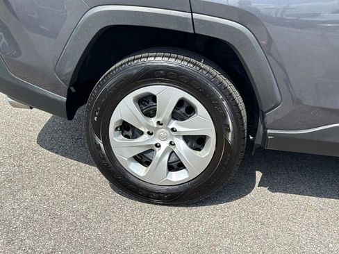 Used 2023 Toyota RAV4 LE FWD image 11