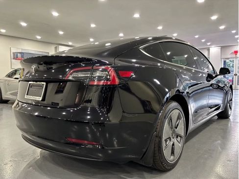 Used 2021 Tesla Model 3 Standard Range RWD image 7