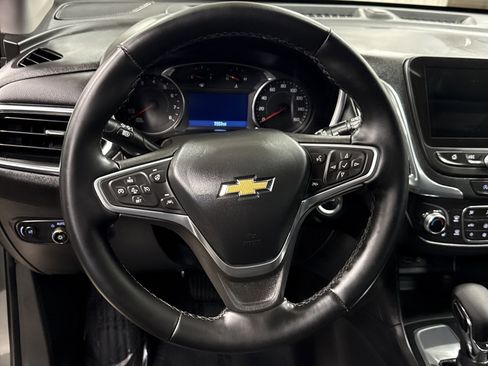 Used 2023 Chevrolet Equinox LT image 7