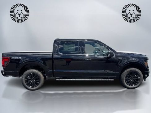 New 2026 Ford F150 XLT w/ Equipment Group 302A MID AWD/4WD image 4