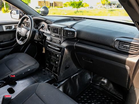 Used 2022 Ford Explorer 4WD Police Interceptor image 16