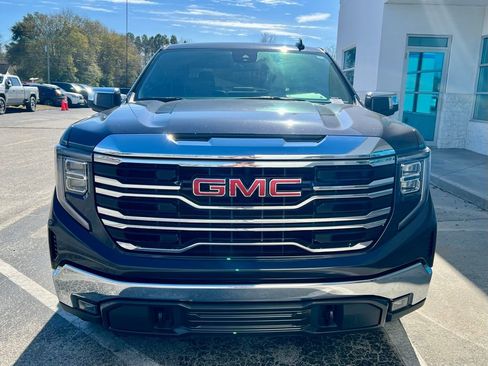Used 2022 GMC Sierra 1500 SLT image 7