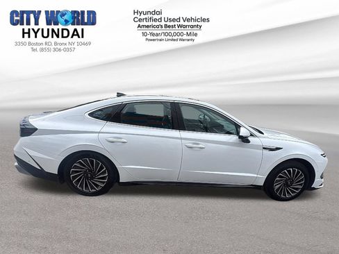 Used 2025 Hyundai Sonata Limited FWD image 6