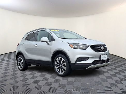 Used 2022 Buick Encore Preferred w/ Safety Package image 2