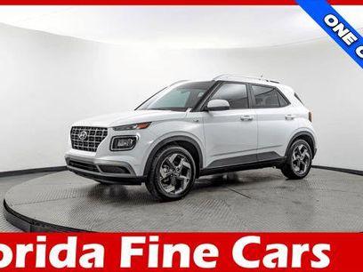 Used 2024 Hyundai Venue SEL