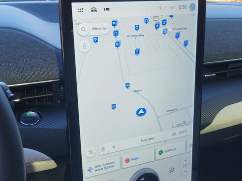 Used 2022 Ford Mustang Mach-E Premium image 18