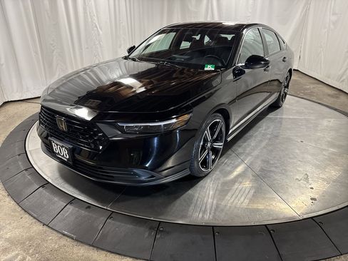 Used 2024 Honda Accord Sport image 1