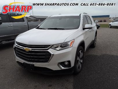 Used 2018 Chevrolet Traverse LT