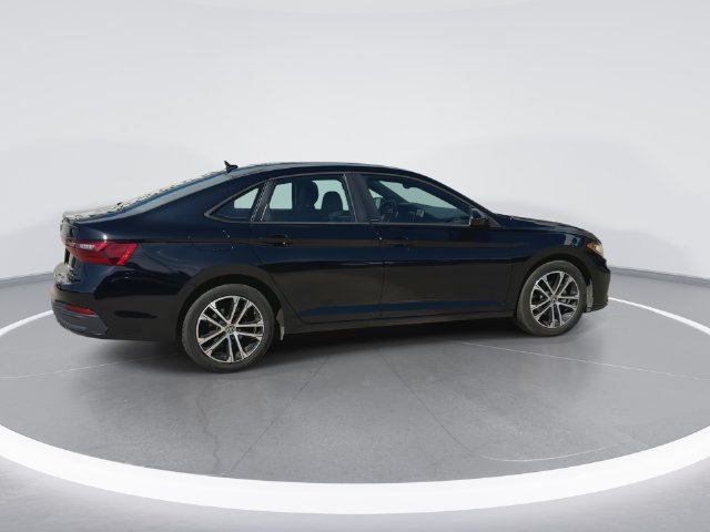 Used 2025 Volkswagen Jetta Sport FWD image 15