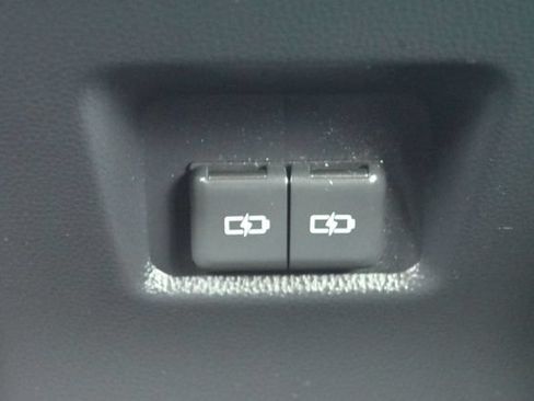 Used 2024 Toyota RAV4 Adventure AWD/4WD image 16