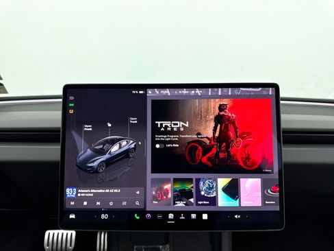 Used 2024 Tesla Model 3 Performance image 26