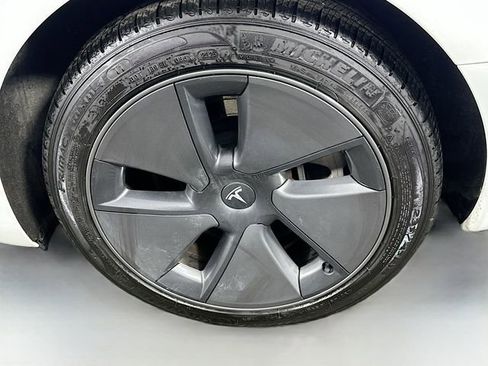 Used 2023 Tesla Model 3 Long Range image 27