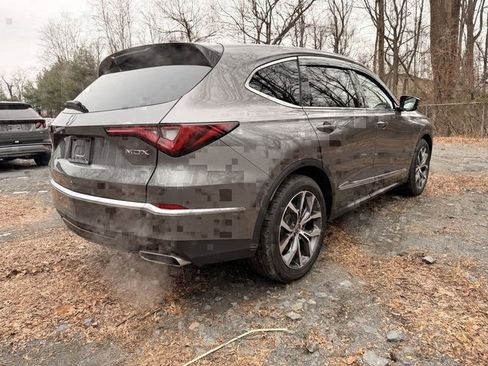 Used 2023 Acura MDX SH-AWD w/ Technology Package image 3