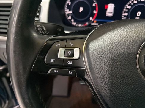 Used 2018 Volkswagen Atlas SEL Premium image 13