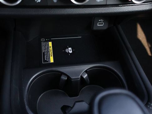 Certified 2024 Honda HR-V EX-L image 24