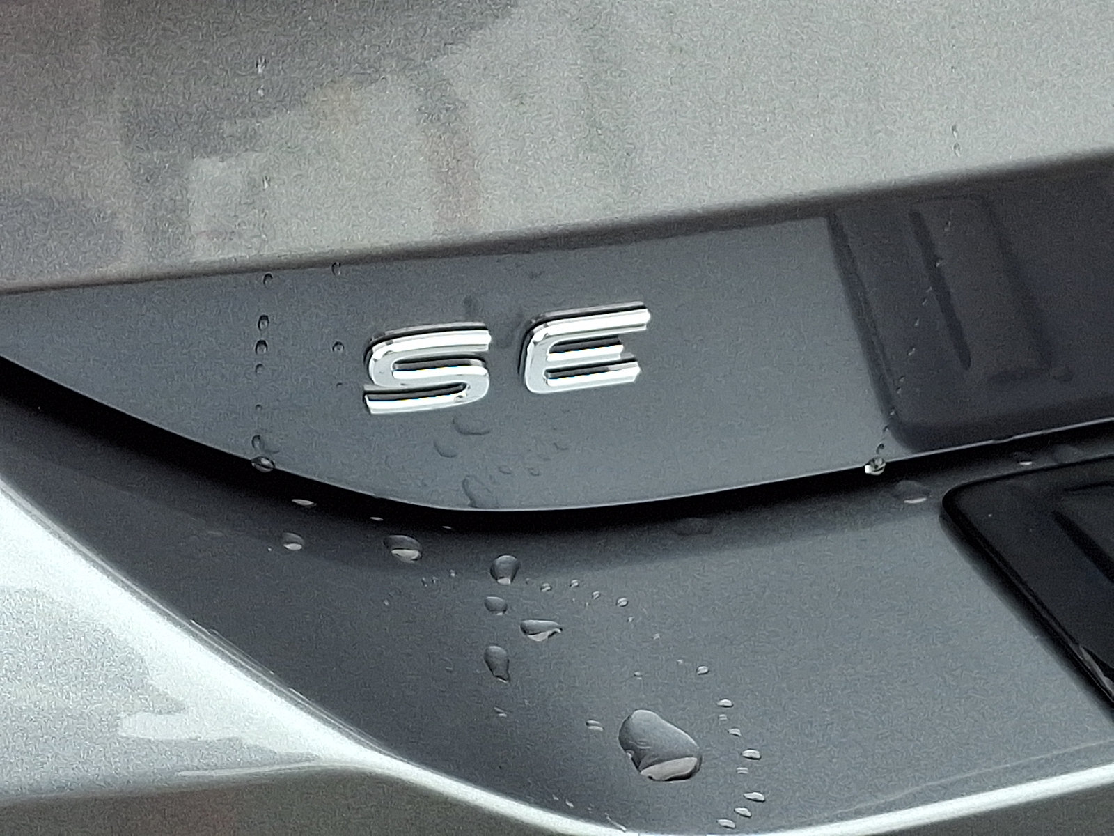 Certified 2026 Volkswagen Tiguan SE AWD/4WD image 30