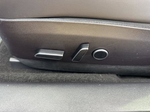 Used 2023 Tesla Model 3 Performance image 29