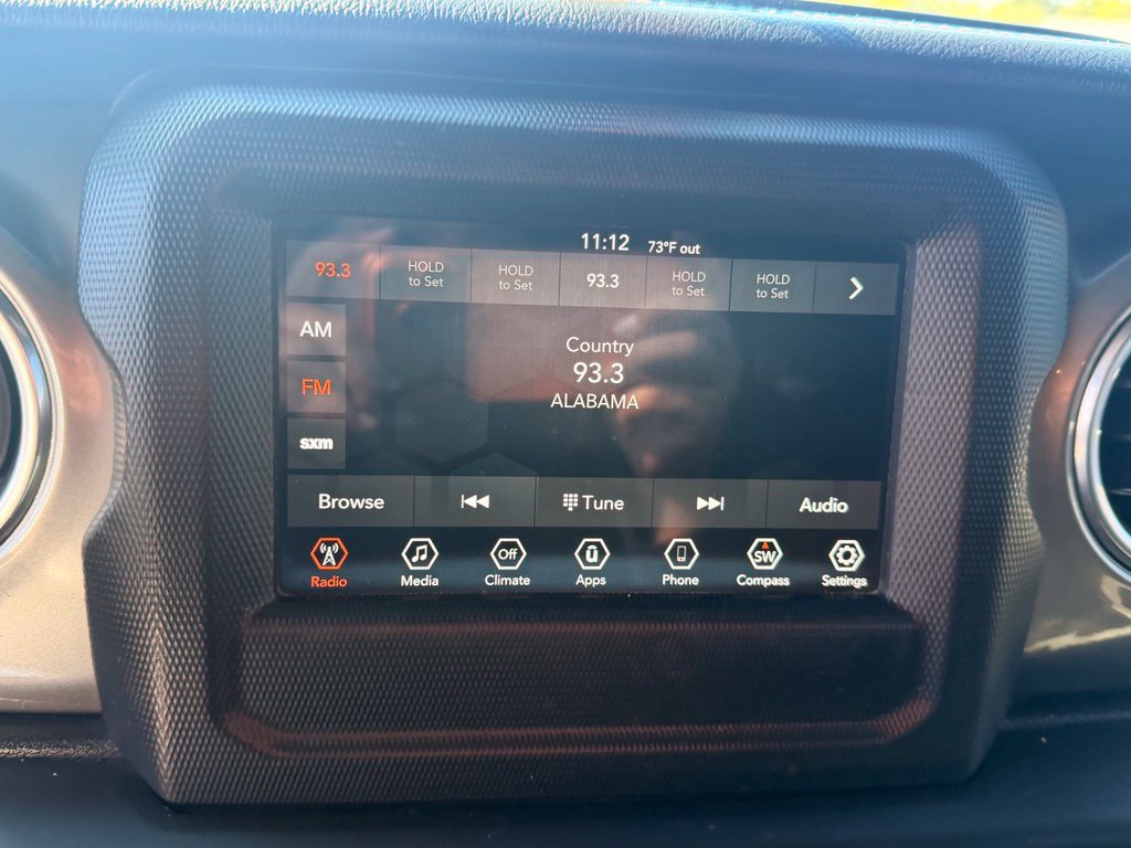 Used 2019 Jeep Wrangler Unlimited Sahara AWD/4WD image 29
