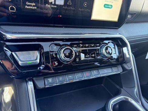 New 2026 GMC Sierra 2500 Denali w/ Denali Reserve Package image 33