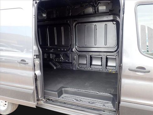 New 2026 Ford Transit 250 148 High Roof AWD image 7